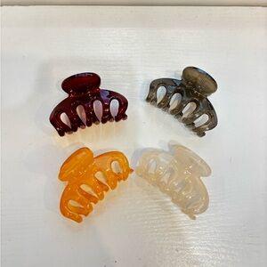 Set of 4 Colorful Hair Claw Clips